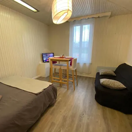 Au Bouquet Troyen - Wifi - Calme Et Tranquillite شقة تروي