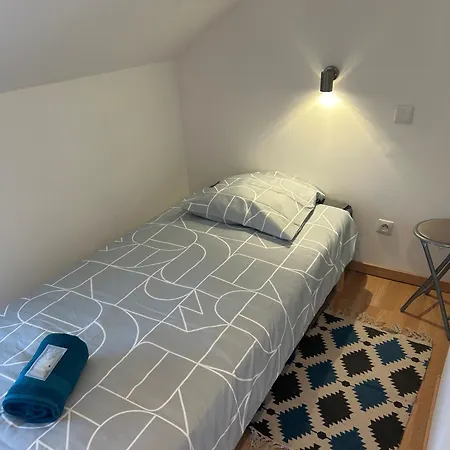 Au Bouquet Troyen - Wifi - Calme Et Tranquillite Апартаменты *