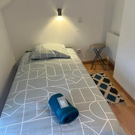 Au Bouquet Troyen - Wifi - Calme Et Tranquillite شقة